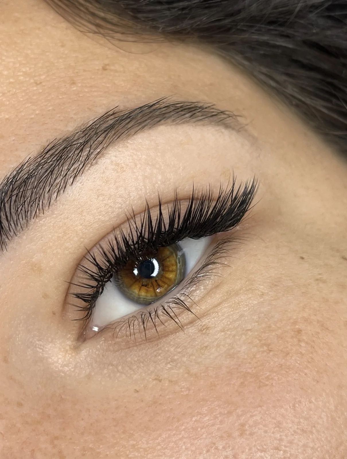 Volume sets treatment at LASHme